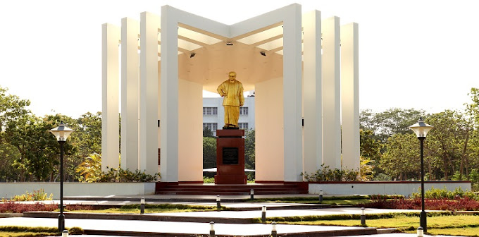 bharathidasan-statue